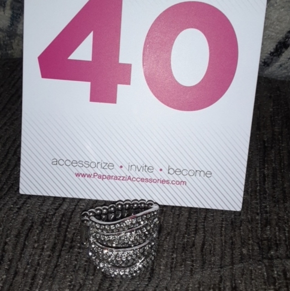 Jewelry - Picture 7 of 7